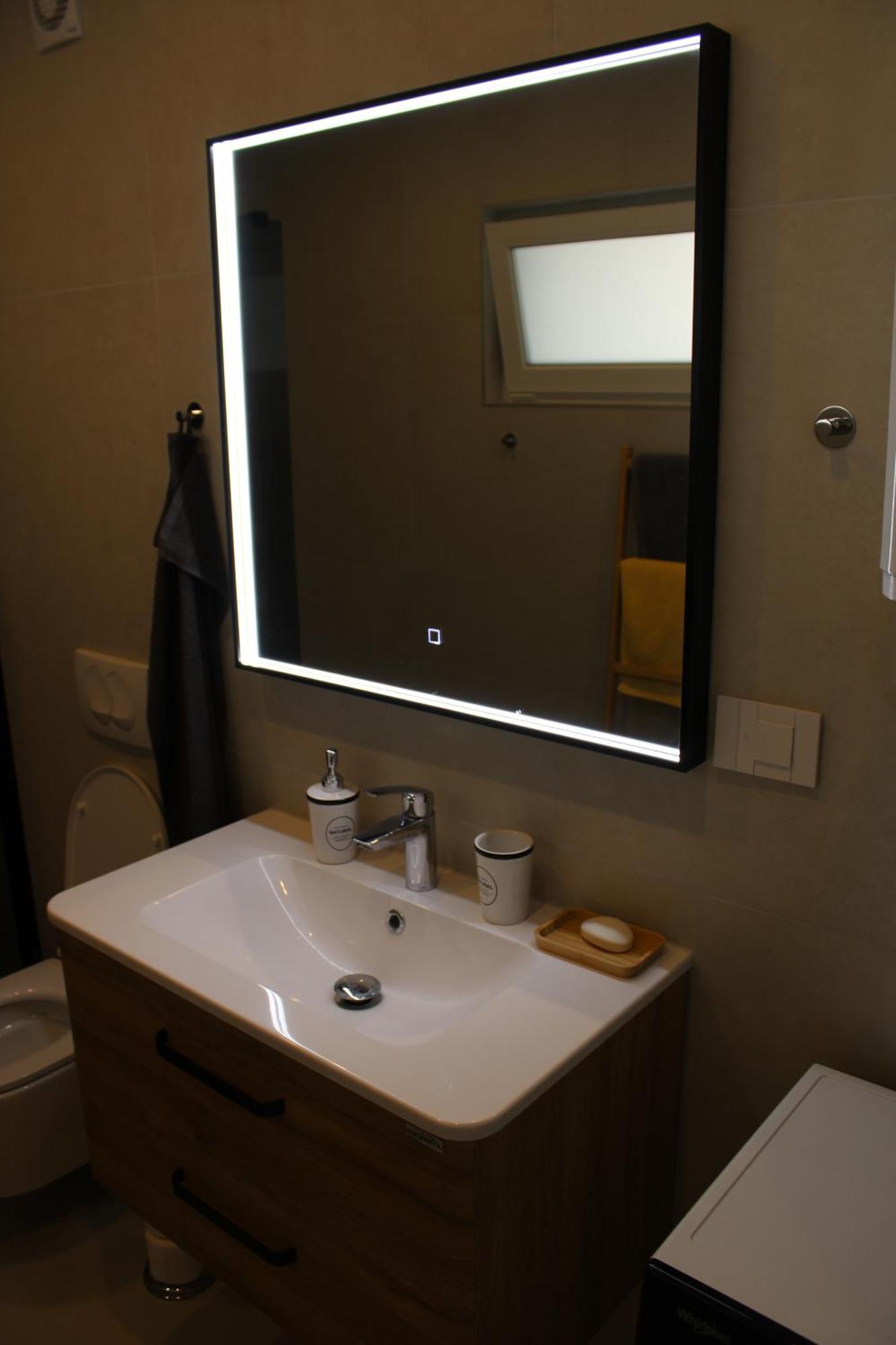 Luxury Mirjana Apartman Póla